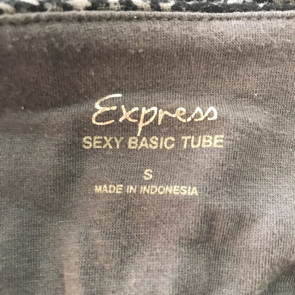 Express strapless top - Picture 3 of 7